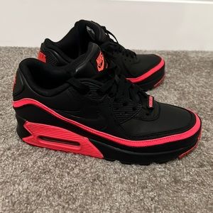 Air max 90 undefeated